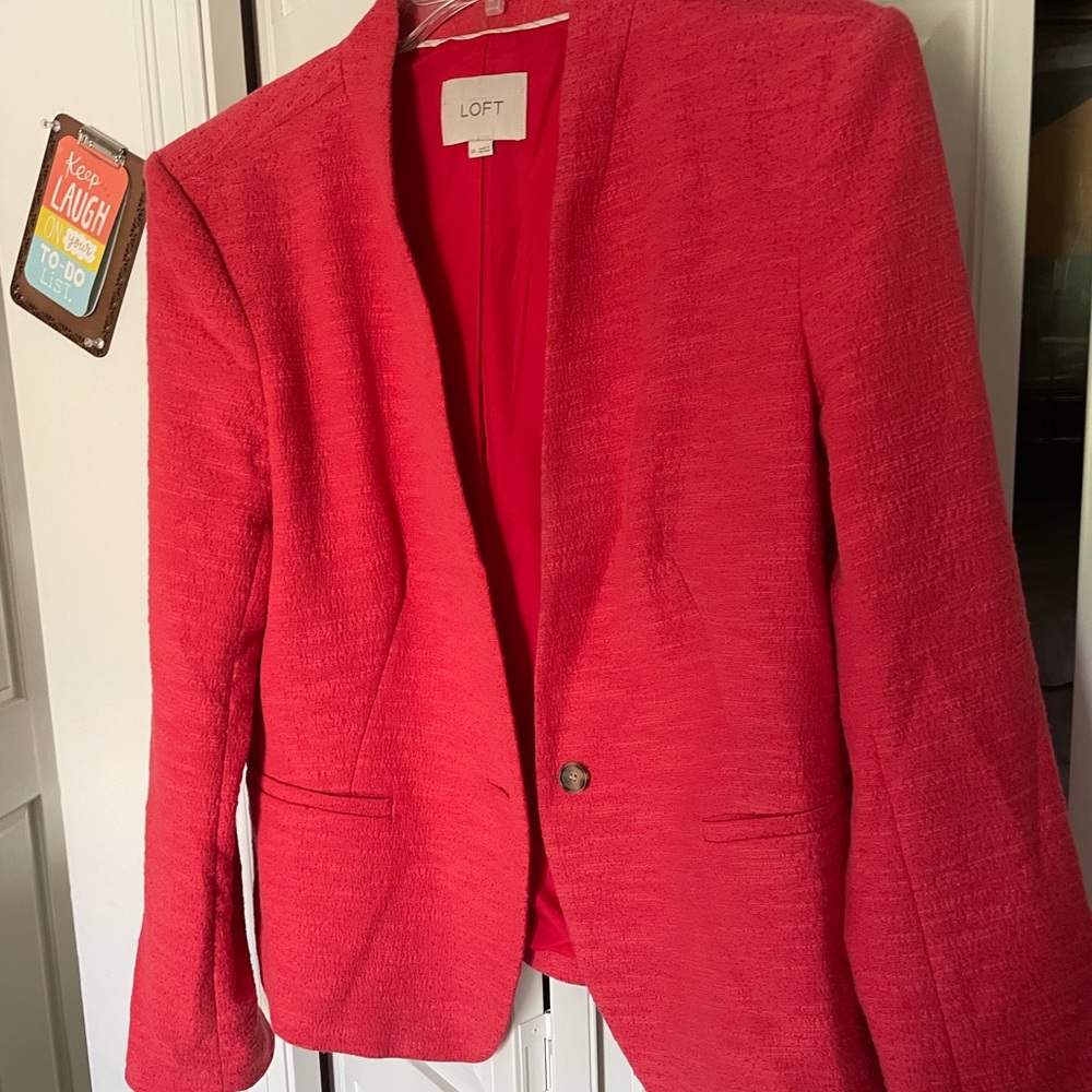 COPY - 🍁 Loft Jacket